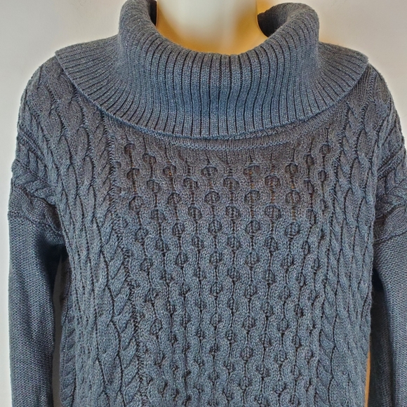 American Eagle Outfitters Sweaters - American Eagle Ribbed Knit Cowl Sweater Top Size S Womens